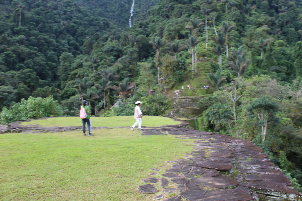 Ciudad Perdida en 3 días 5 Ciudad Perdida 3 días - vistas panorámicas desde la cumbre de Ciudad Perdida
