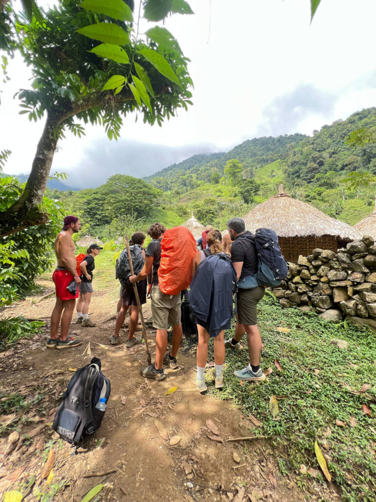 Ciudad Perdida con Indigenas